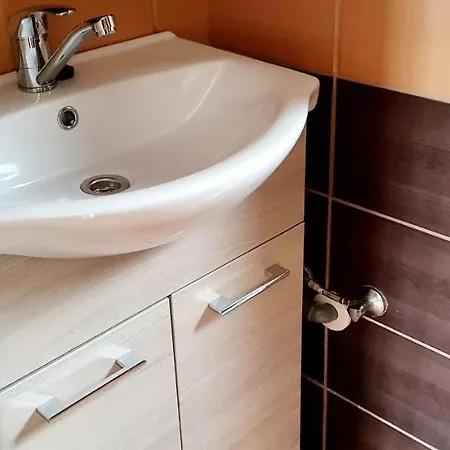 Gyoengyvendeghaz Apartment *